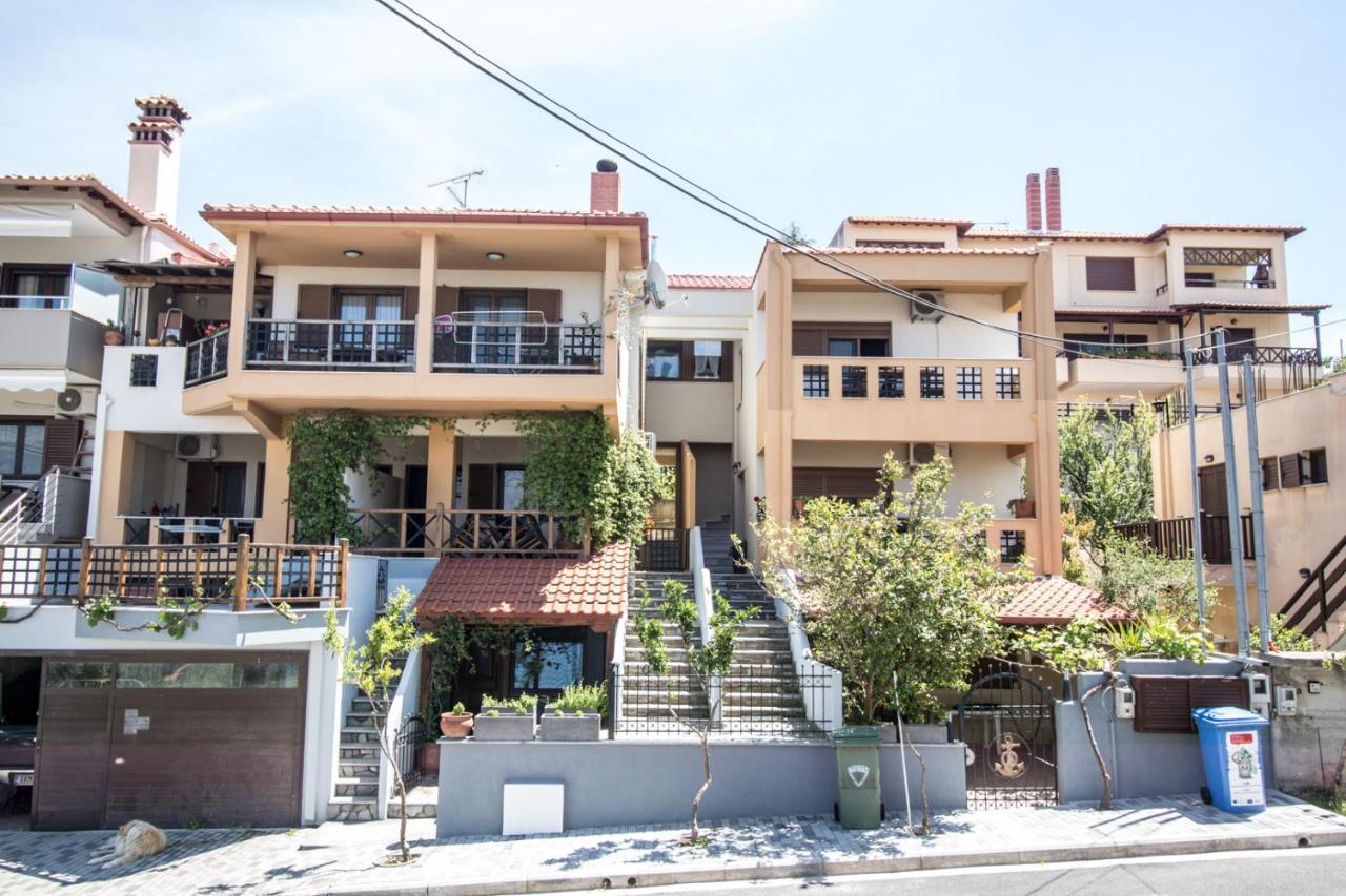 Apartamento Vista Del Mare 1 Nea Roda Exterior foto